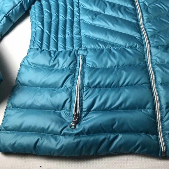 Kenneth Cole Reaction women’s puffed jacket - Picture 4 of 9